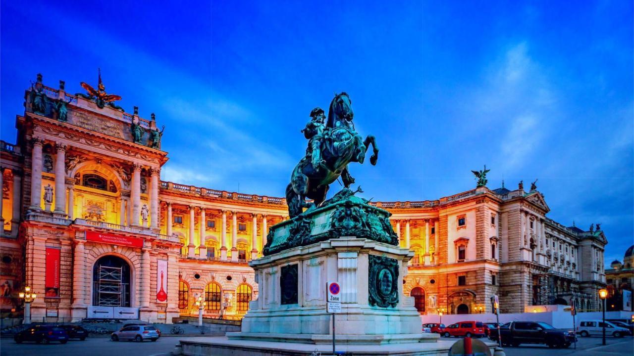 Family Deluxe A Stone Throw From The City Centre And Danube Вена Экстерьер фото